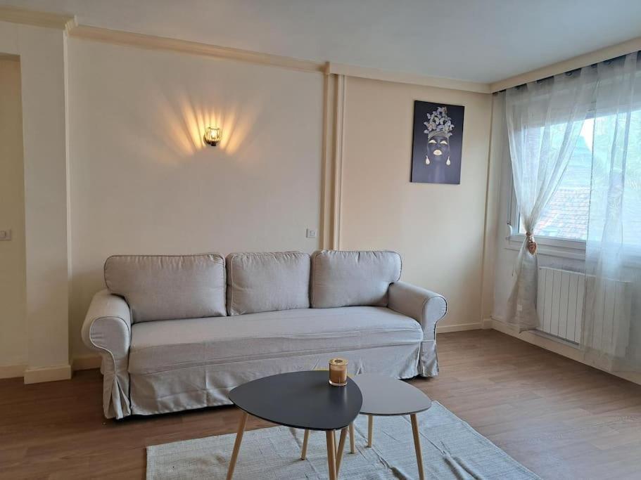 Magnifique T3 Avec Balcon Au Pied Du Metro Colbert Apartment Tourcoing Ngoại thất bức ảnh