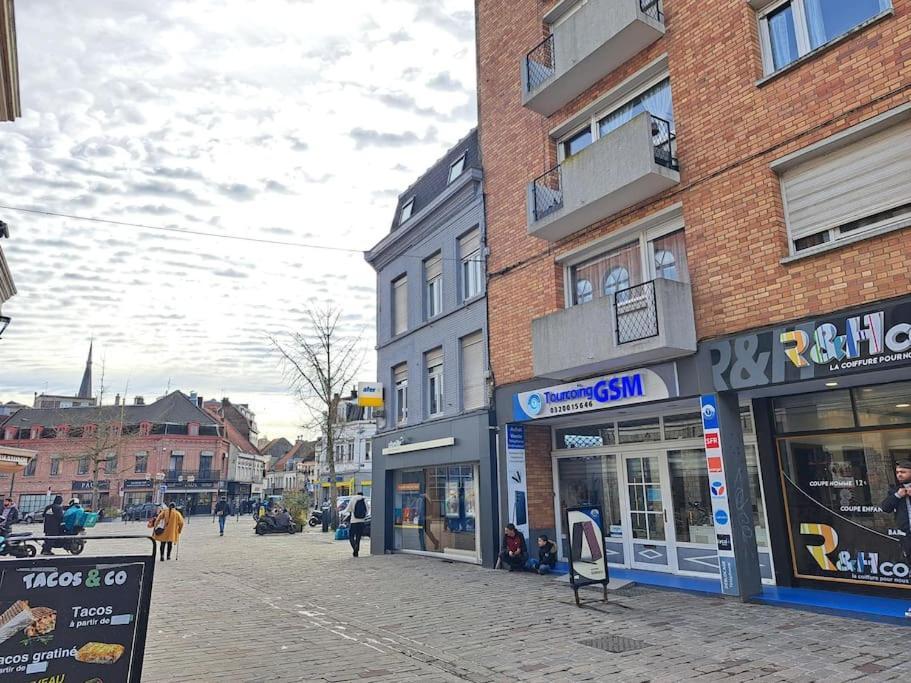 Magnifique T3 Avec Balcon Au Pied Du Metro Colbert Apartment Tourcoing Ngoại thất bức ảnh